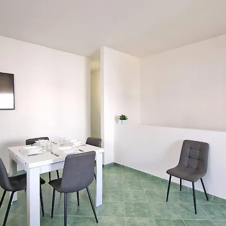Holiday home Charme 2 By Salentoaffitti Capilungo